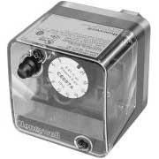 Honeywell, Inc. C6097B1051 Pressure Switch, 1.5 to 7 psi Image
