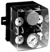 Johnson Controls, Inc. T58002 Pneumatic Receiver-Controller, Sing Image